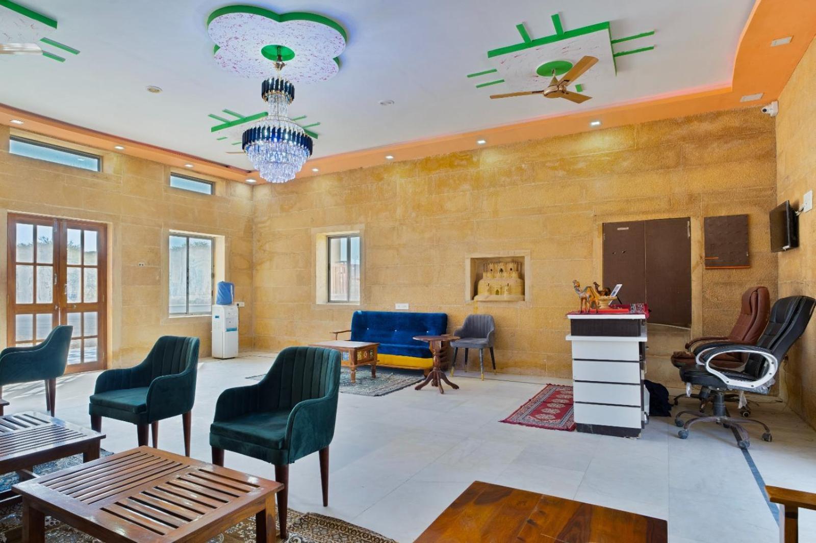 Khamma Ghani Resort With Pool 斋沙默尔 外观 照片